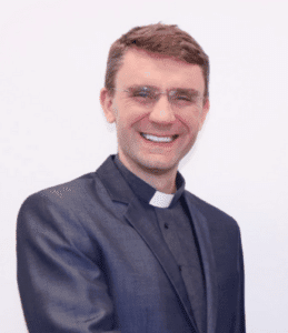 zdjęcie ks. Teodora Sawielewicza z teobańkologii