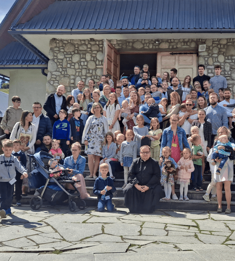 Zdjęcie zbiorowe wyjazdu wakacyjnego